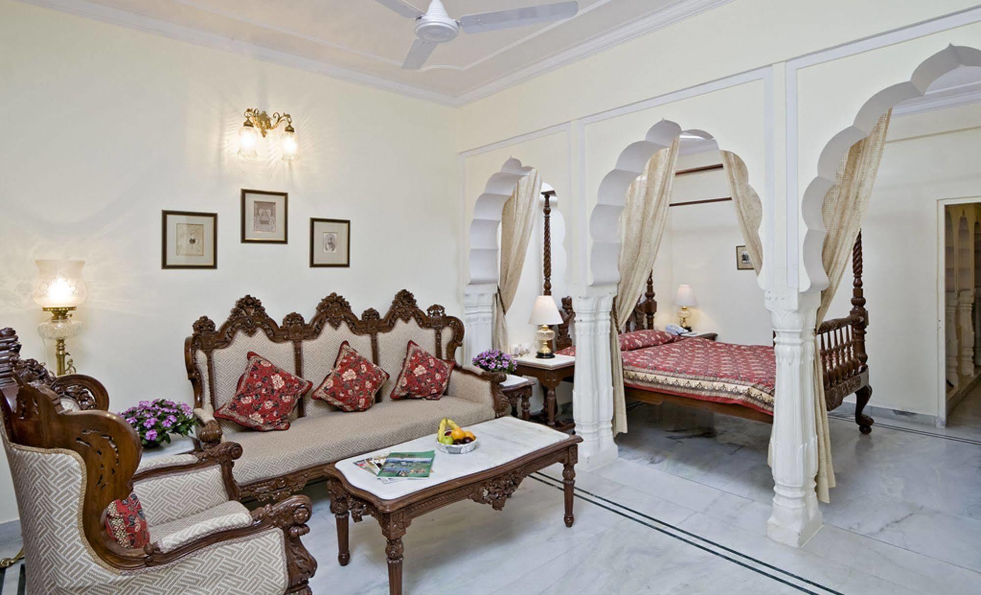 Готель Mandawa Haveli Джайпур Екстер'єр фото